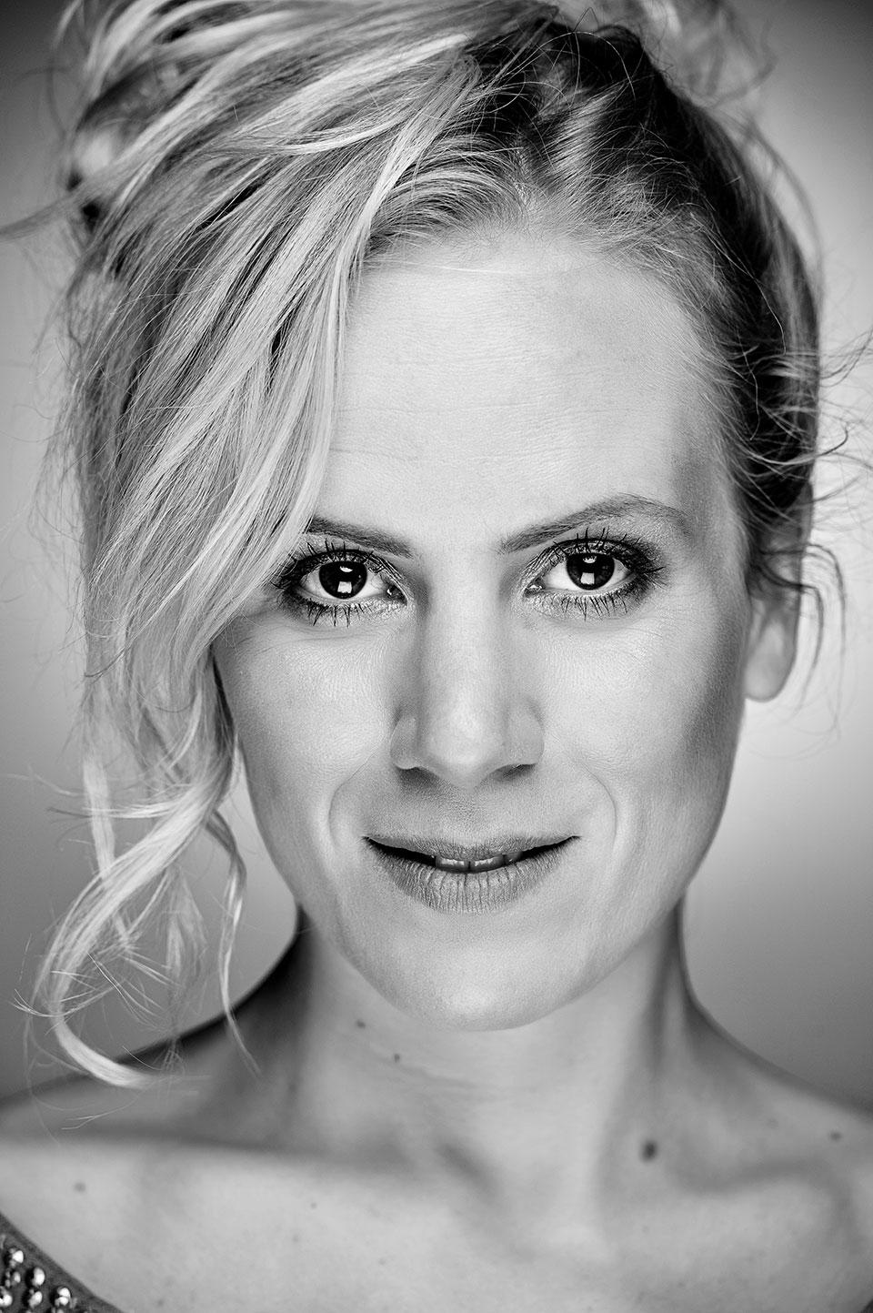 Fotograf Fürth, Künstlerportraits mit mit Stefanie Schmidts, © Klaus Gruber | dolphin photography