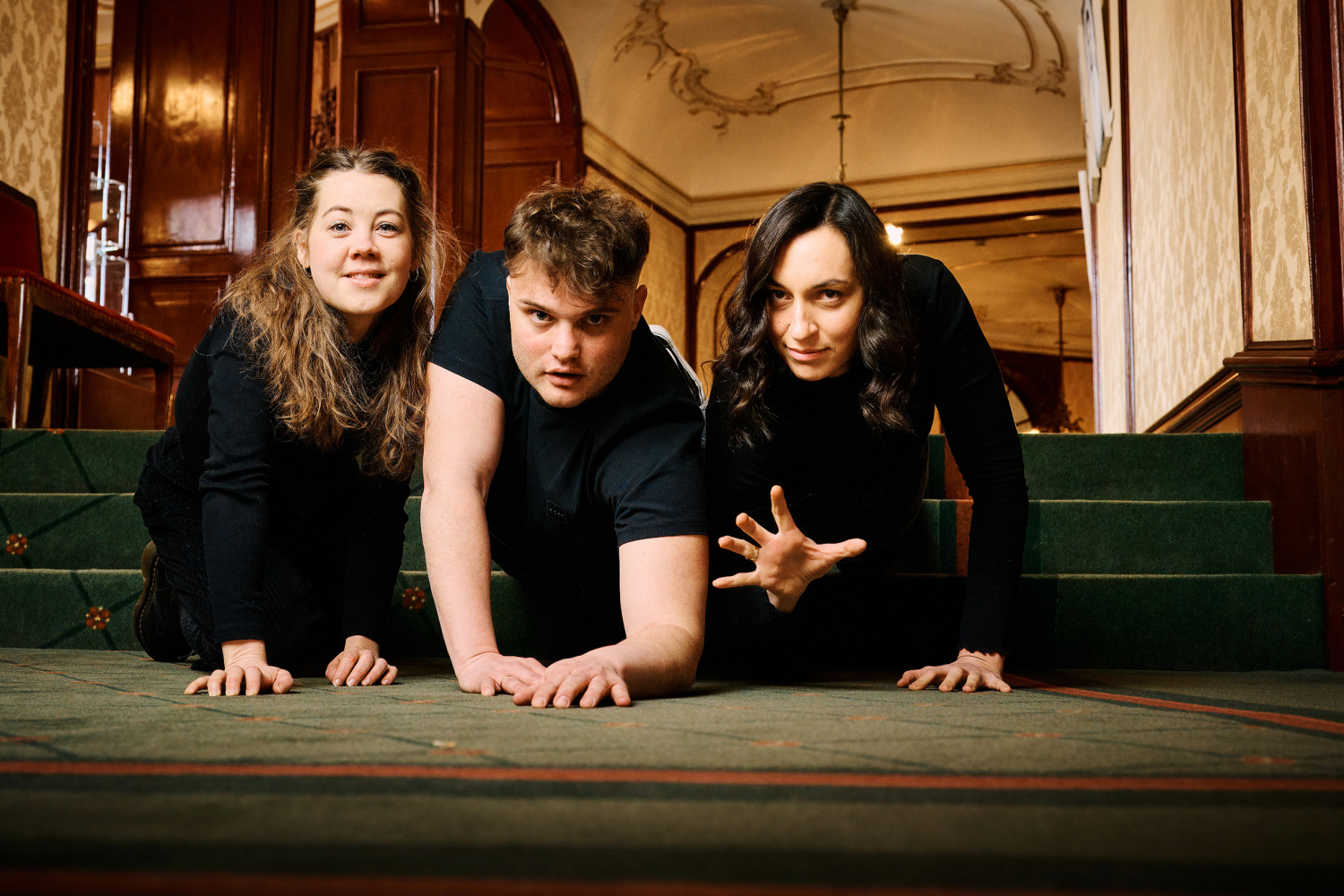 Theater Fürth - Fotoshooting mit dem Ensemble, © Klaus Gruber | dolphin photography