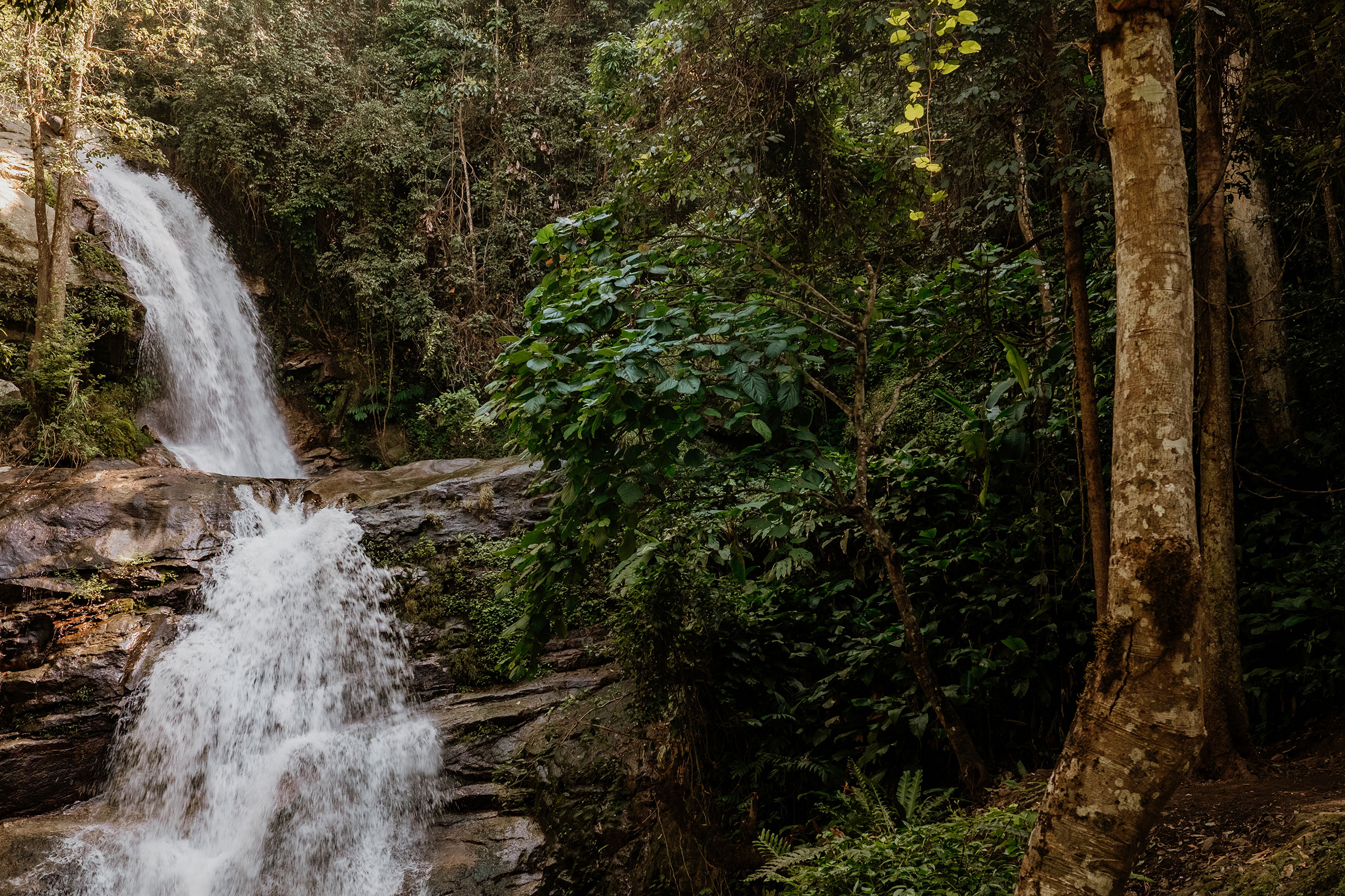 auf dem Mae Hong Son Loop in Nordthailand - Fotograf Fürth, © Klaus Gruber | dolphin photography