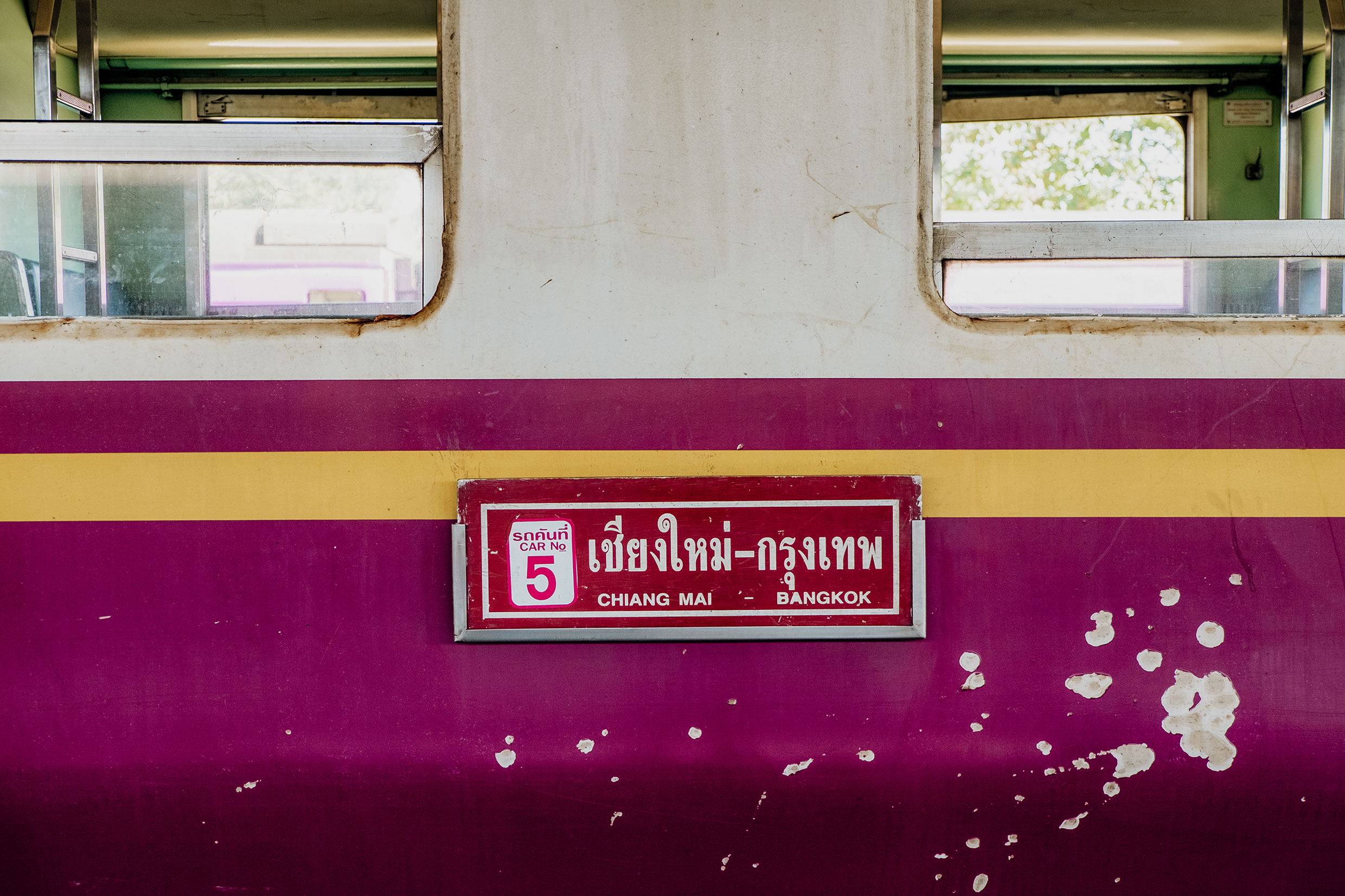 mit Fuji-Kameras in Chiang Mai, Nordthailand - Fotograf Fürth, © Klaus Gruber | dolphin photography