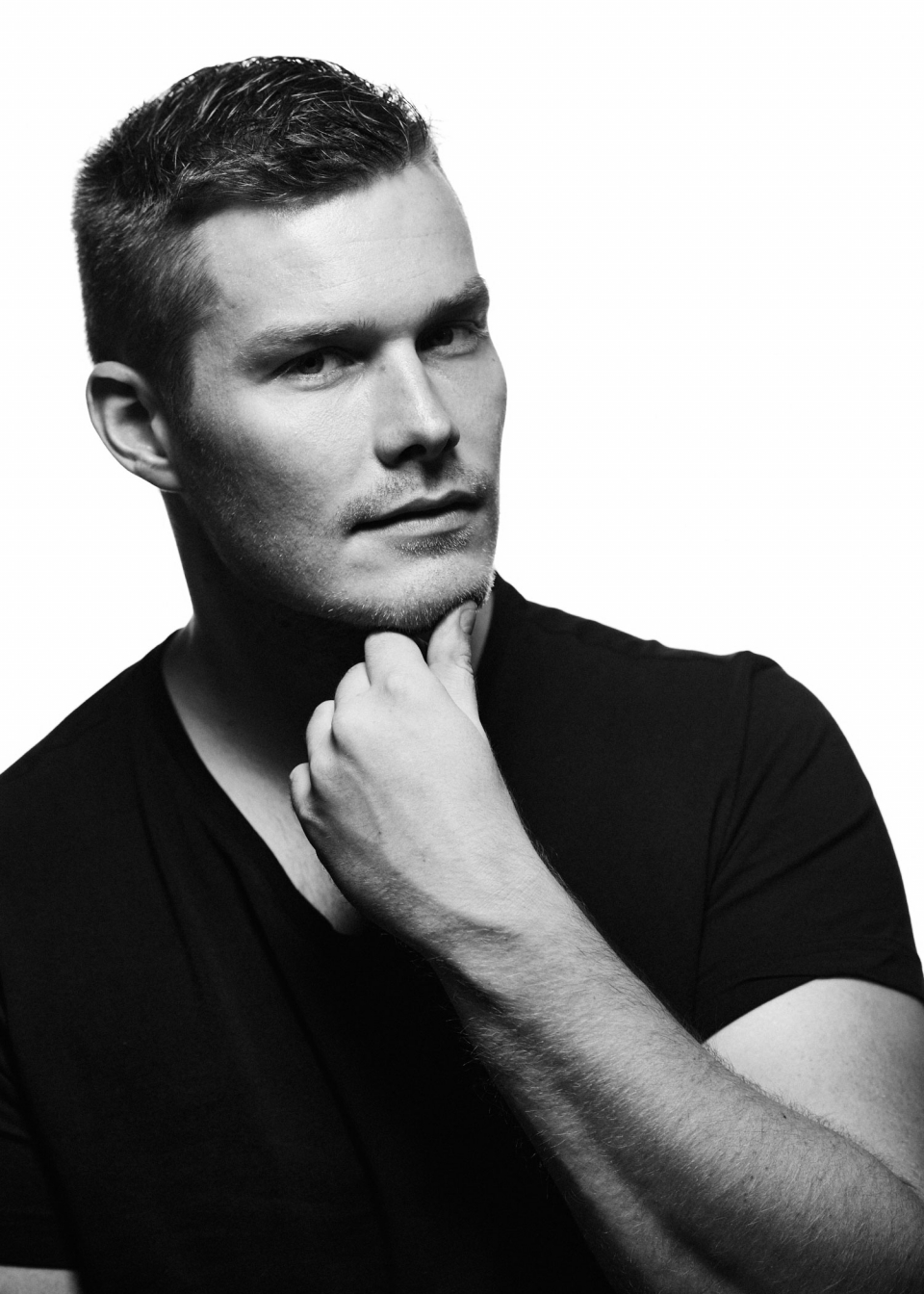 Schauspielerfotos im Studio, Männerportraits in Schwarzweiss, © Klaus Gruber | Fotograf Fürth